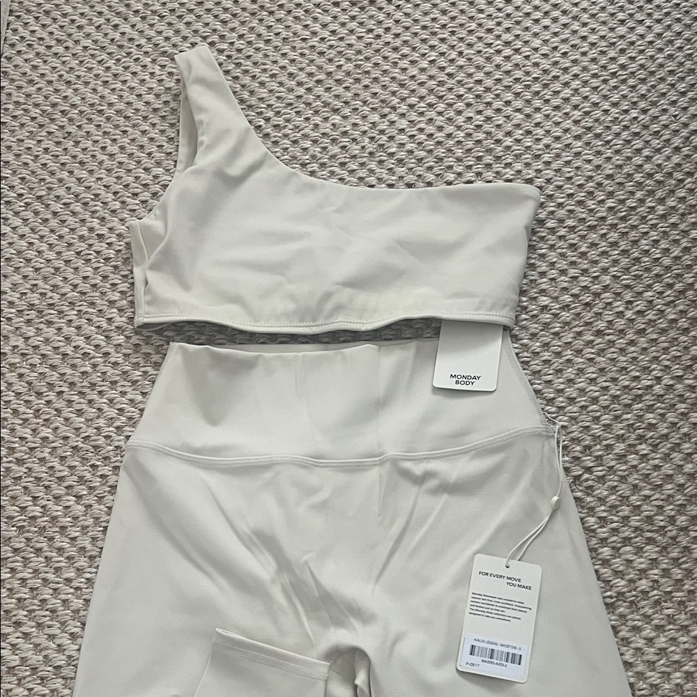 Monday Body x TPC Active Set (Monday Swimwear) NWT